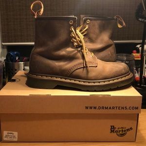 Dr Martens Mens 1460 Boots